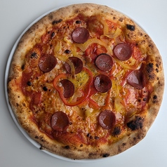 【トマト】ペパロニソーセージとパプリカのピッツァ