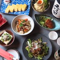 【逸品と小鉢 豊島】でしか味わえない創作料理の数々！