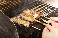 【日本各地の地鶏が味わえる】