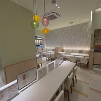 広島駅直結♪お1人様でも入りやすい、開放的な空間★