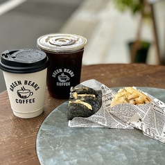 オリジナルコーヒーとグルテンフリーフォカッチャ