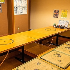座敷席は10～１６名で貸し切り相談可能です♪店舗に直接ご相談くださいませ。鍋宴会などは座敷での宴会コネクト可能なので掘りごたつ式でおすすめです。