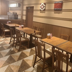 神戸元町ドリア イオンモール岡山店の雰囲気3