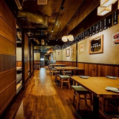 博多とりかわ串と肉汁餃子とり酒場 天文館店の雰囲気3