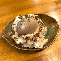 半熟卵ポテトサラダ