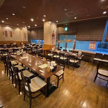 唐朝刀削麺 西新宿店の雰囲気1