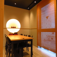 四季雲南・雲南飯店・米線x汽鍋鶏料理の雰囲気2