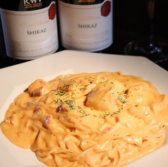 海老とホタテのトマトクリームパスタ
