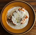 料理メニュー写真&nbsp;丹波鳥もも肉のソテー　発酵バターとマッシュルームのソース(Tamba chicken-Butter and　Mushroom　Sauce)