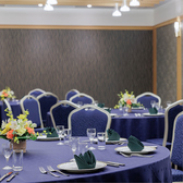 少人数グループからご利用頂ける小宴会場。