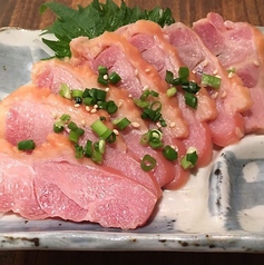 【鹿児島産】黒さつま鶏のスモーク　（にんにく・わさび・からし・柚子胡椒・卵） 