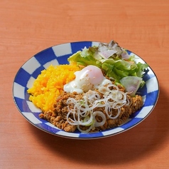 カレーとソフトクリームの特集写真