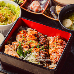 【炭炙り】焼き鳥重