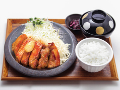 トンテキ定食