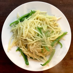 とろとろニラ玉子焼き/じゃがいも細切り炒め　各