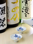 厳選の日本酒や焼酎など各種取り扱い！お気に入りを探しに来ませんか?