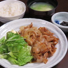 がっつり食べたい方には定食メニュー