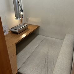 1~2名様でご利用可能な完全個室シート