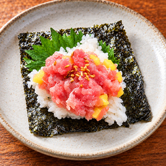 漬物付 ミニ焼鳥丼