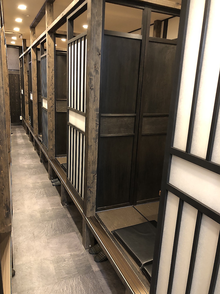 内観も自慢！！2Fは全席個室掘り炬燵！！忘年会や新年会、歓迎会、送別会など各種宴会にお勧めです♪