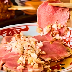 低温豚タン！しっとりやわらか、大人の逸品！の写真