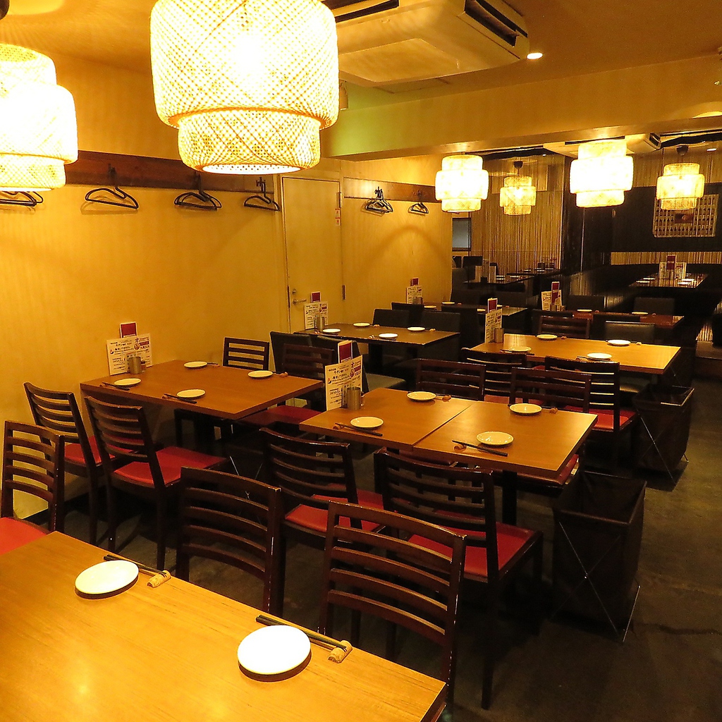 大型宴会や貸切にも大活躍！2階席は1階とは異なり落ち着いた雰囲気になっております♪最大60名様