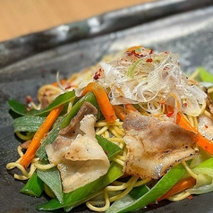 ネギ塩カルビ焼きそば