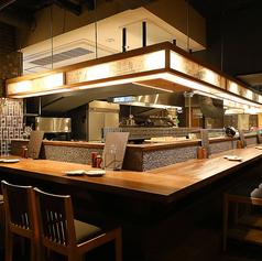 カウンター全景