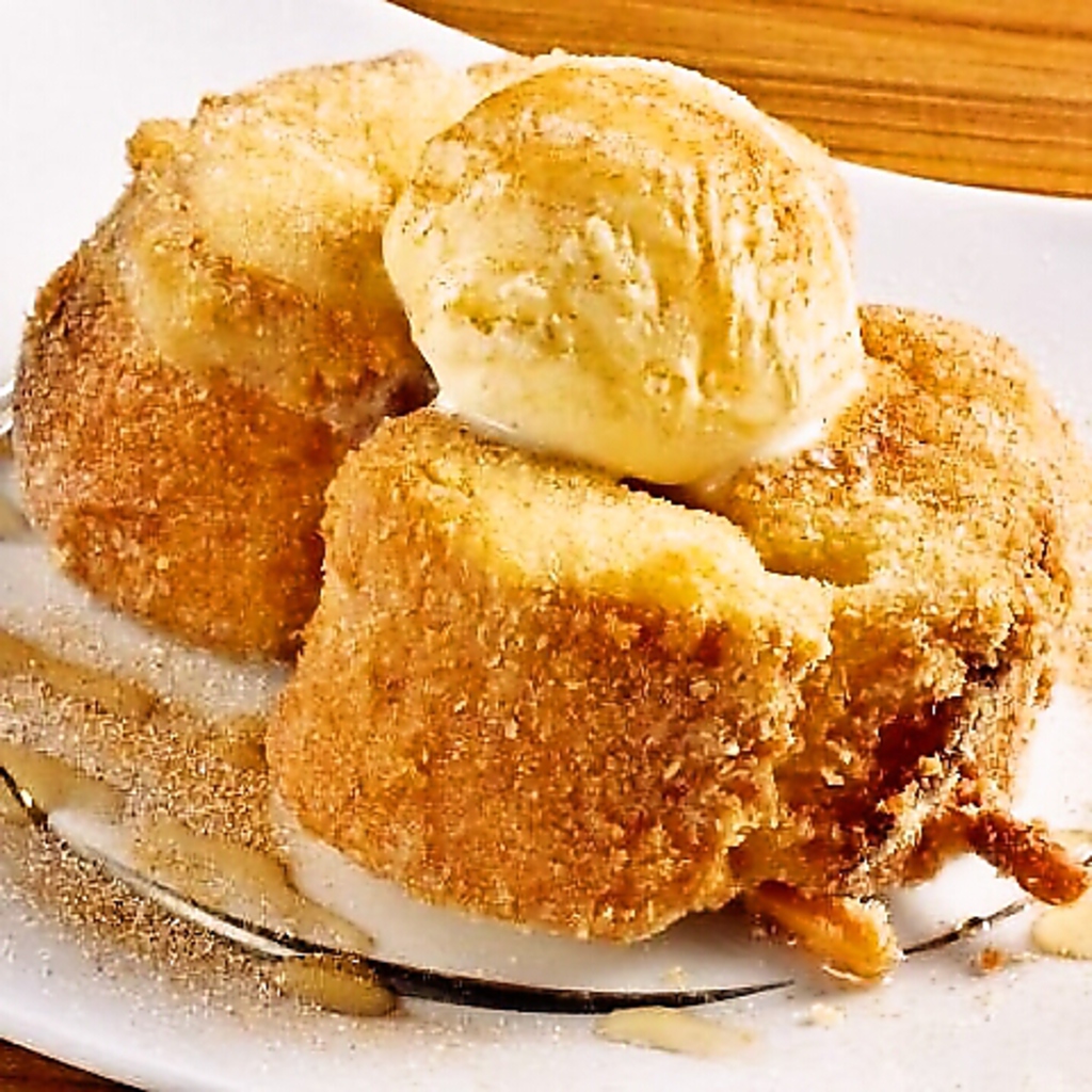 スイーツも充実♪アラカルトはもちろんコースでもお楽しみ頂けます