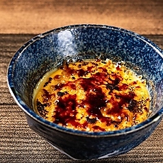 濃紅卵のプリンブリュレ