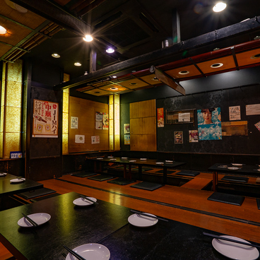 【完全個室】 150種食べ飲み放題 居酒屋　アジト 横浜駅前店の雰囲気1