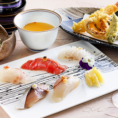 寿司割烹 ともづな ヒルトン福岡シーホークのコース写真