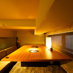 独特の雰囲気が漂う隠れ家的な空間で、友人や家族とのプライベートな時間を心ゆくまでお楽しみください◇