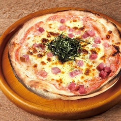 明太マヨベーコンピザ