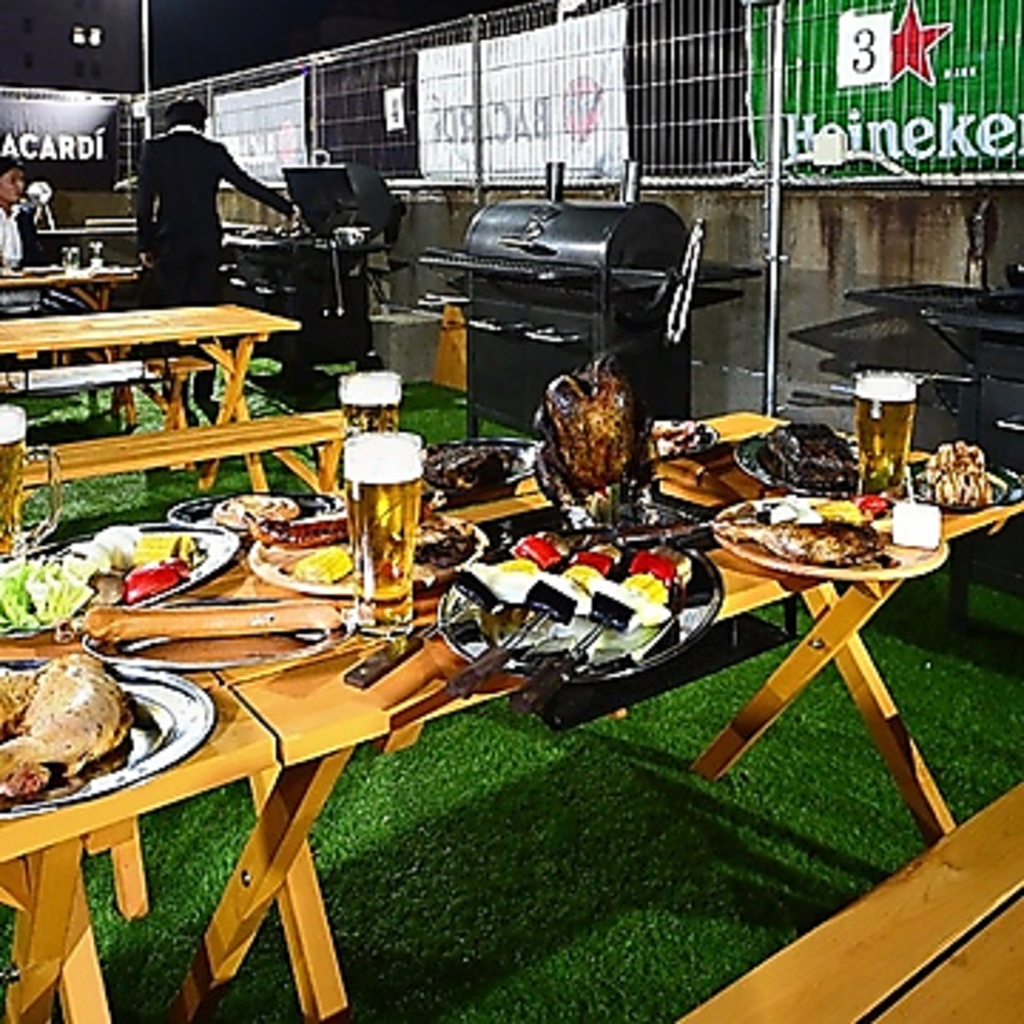 公園のように親子で遊べる空間。プチグランピング気分を堪能できるので家族でのご利用にもぴったり◎