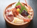 料理メニュー写真&nbsp;刺身桶盛 7点盛り（2～3人前）
