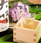 日本酒・焼酎・果実酒・カクテルなど種類も豊富♪選べる3種の飲み放題は1500円～ご用意!!