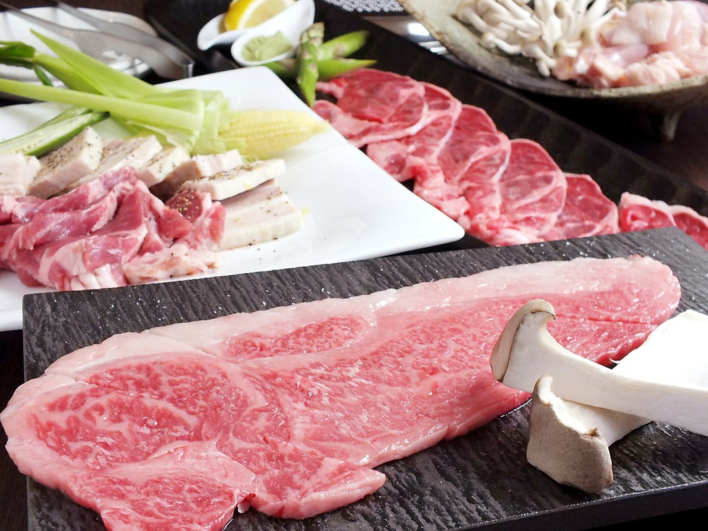 飲み放題付コースは5500円(税込)～♪ご予算・ご要望をおっしゃってくださいね♪