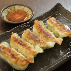 自慢の焼き餃子