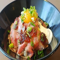 ローストビーフ丼