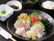 新鮮な鮮魚の【お刺身定食】　1100円