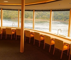 10名様までで貸切承っております