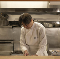 【佐藤淳一シェフ】本場フランスの名店で研鑽を重ねる