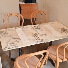 4名掛けテーブル×1