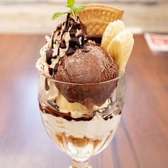 チョコパフェ