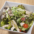 料理メニュー写真&nbsp;手作りバジルソースのサラダ