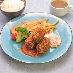カニみそ入りクリームコロッケランチ