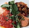 料理メニュー写真 サーモンのミキュイ南仏風