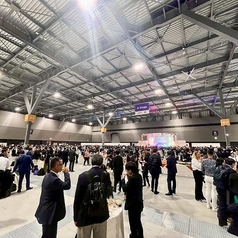 2000名規模のパーティ実績もあり！イベント主催者様、是非お気軽にお問い合わせください。※写真はイメージ【名古屋駅/名駅/栄/金山/愛知/ケータリング/出張パーティ/貸切/パーティ/忘年会/新年会/歓迎会/送別会/懇親会/企業宴会/飲み放題/欧州料理】