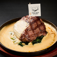 多彩な薬味やソースで自分好みにアレンジ可能です♪